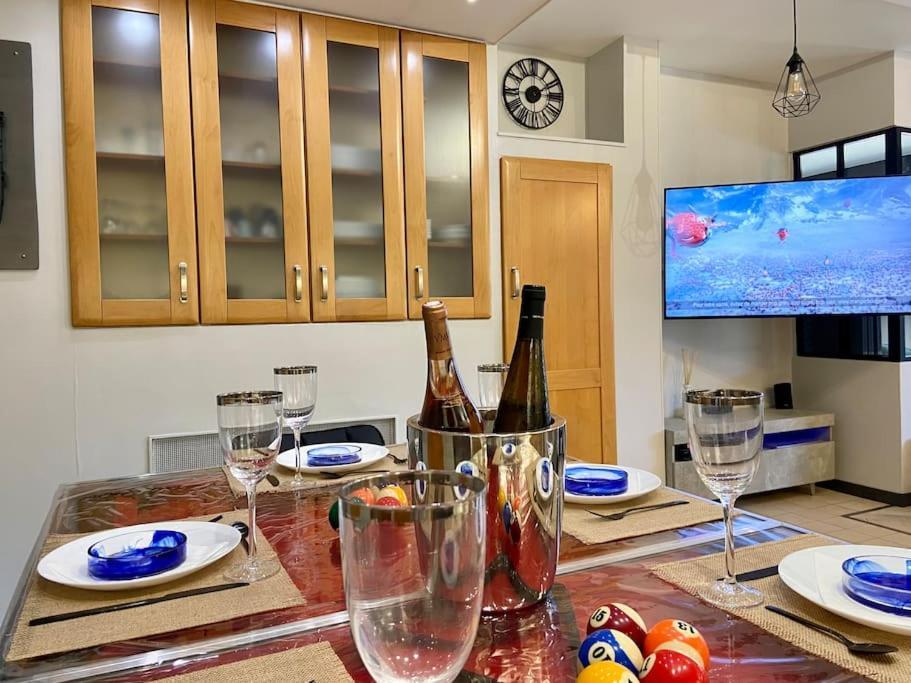 Superbe Logement Au Vallon Des Auffes マルセイユ エクステリア 写真